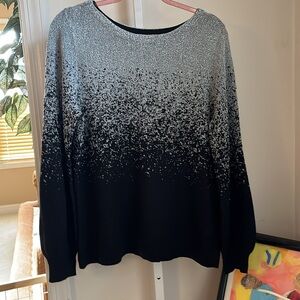 NOTATIONS LONG SLEEVE SILVER AND BLACK METALLIC SWEATER. NWT. SIZE L.
